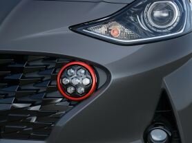 Front lamp trims - tomato red, i10 AC3